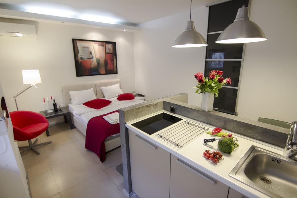 Studio Apartment Picasso เบลเกรด ภายนอก รูปภาพ